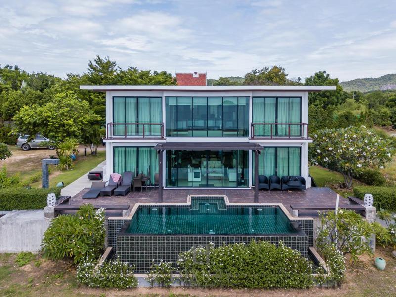 Beachfront Modern 4 Bedroom Pool Villa - Rv HHQ Eksteriør bilde
