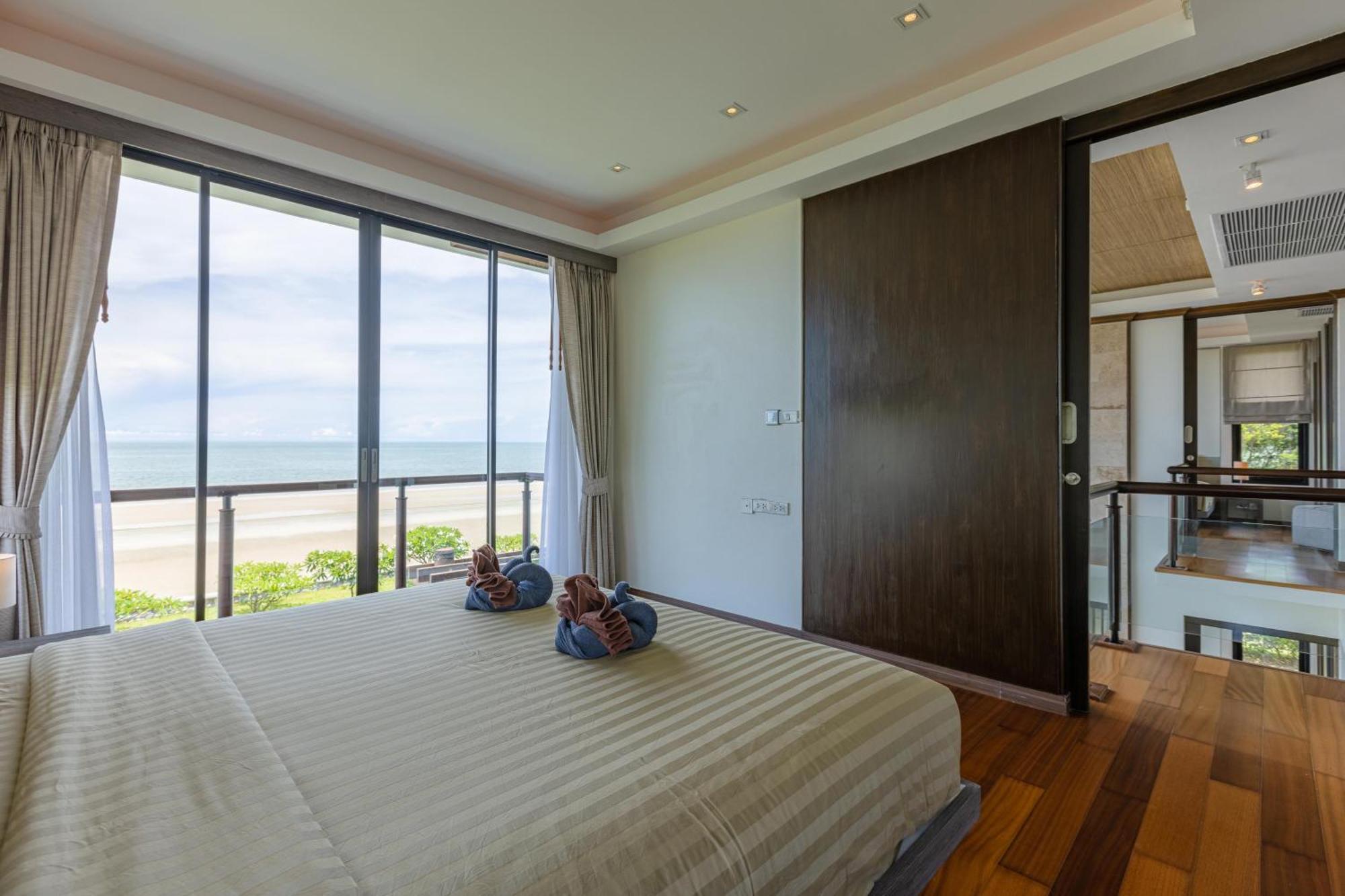 Beachfront Modern 4 Bedroom Pool Villa - Rv HHQ Eksteriør bilde